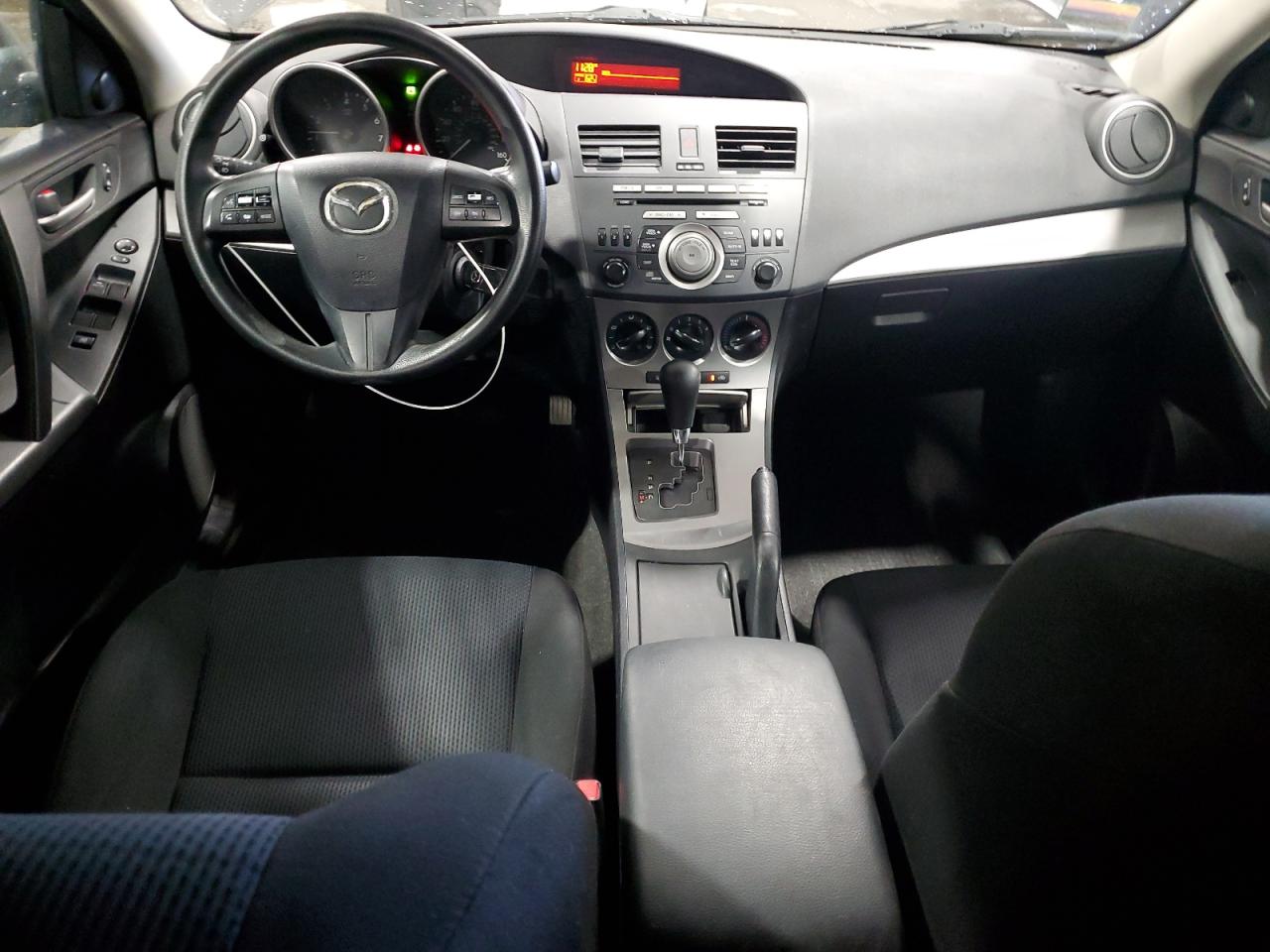 MAZDA 3 I