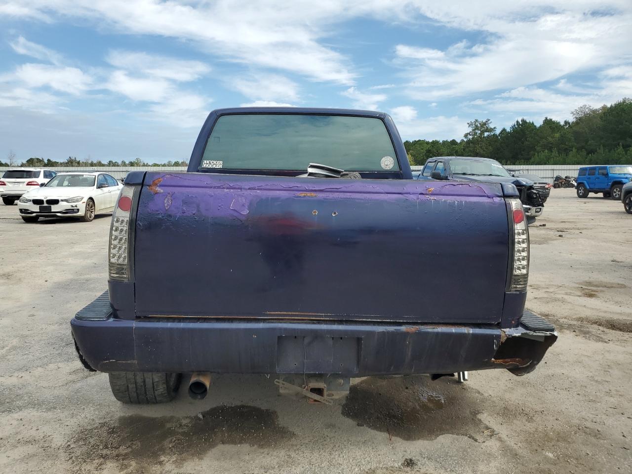 Lot #3292410286 1993 CHEVROLET GMT-400 C1