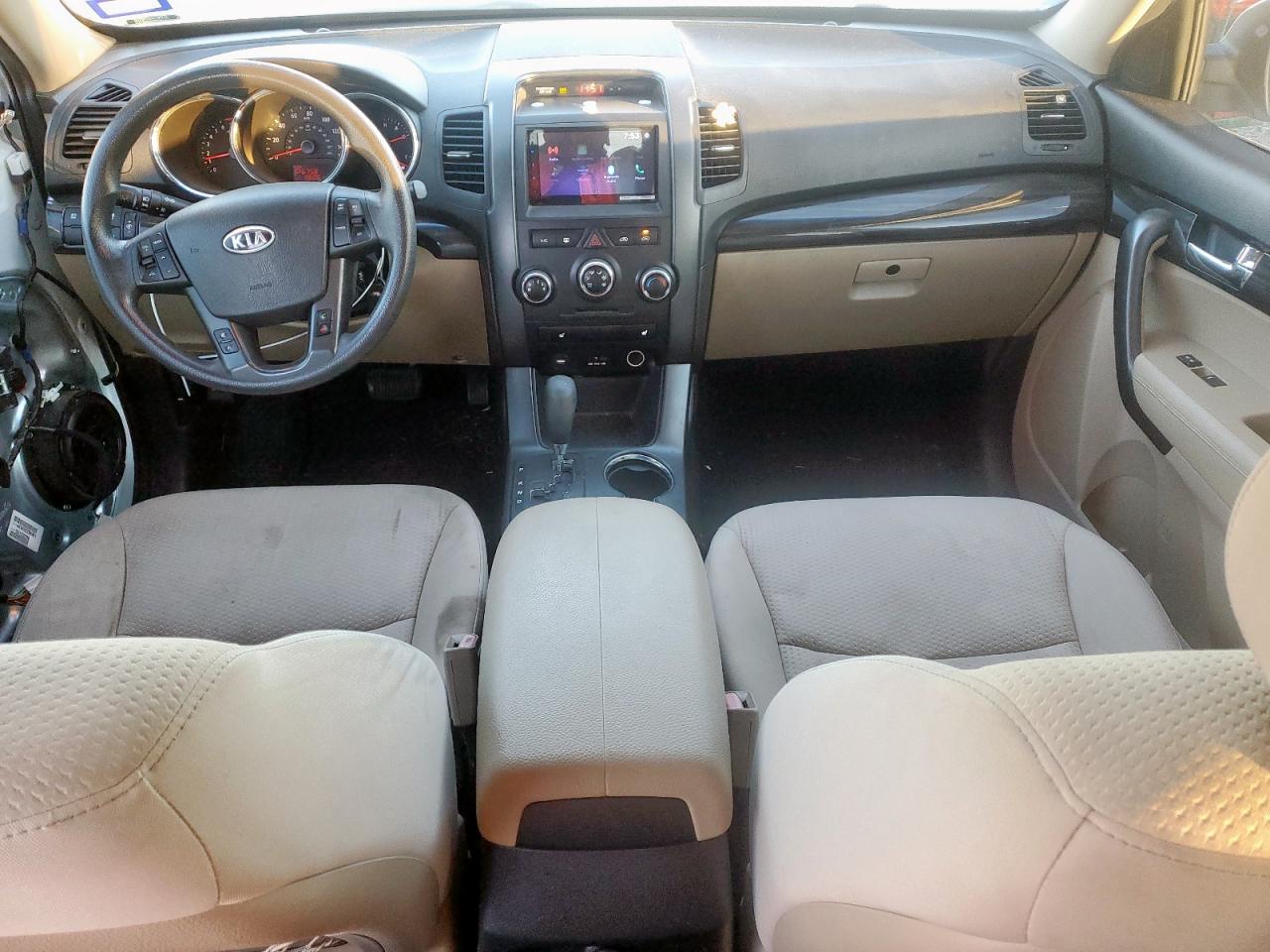 KIA SORENTO BASE