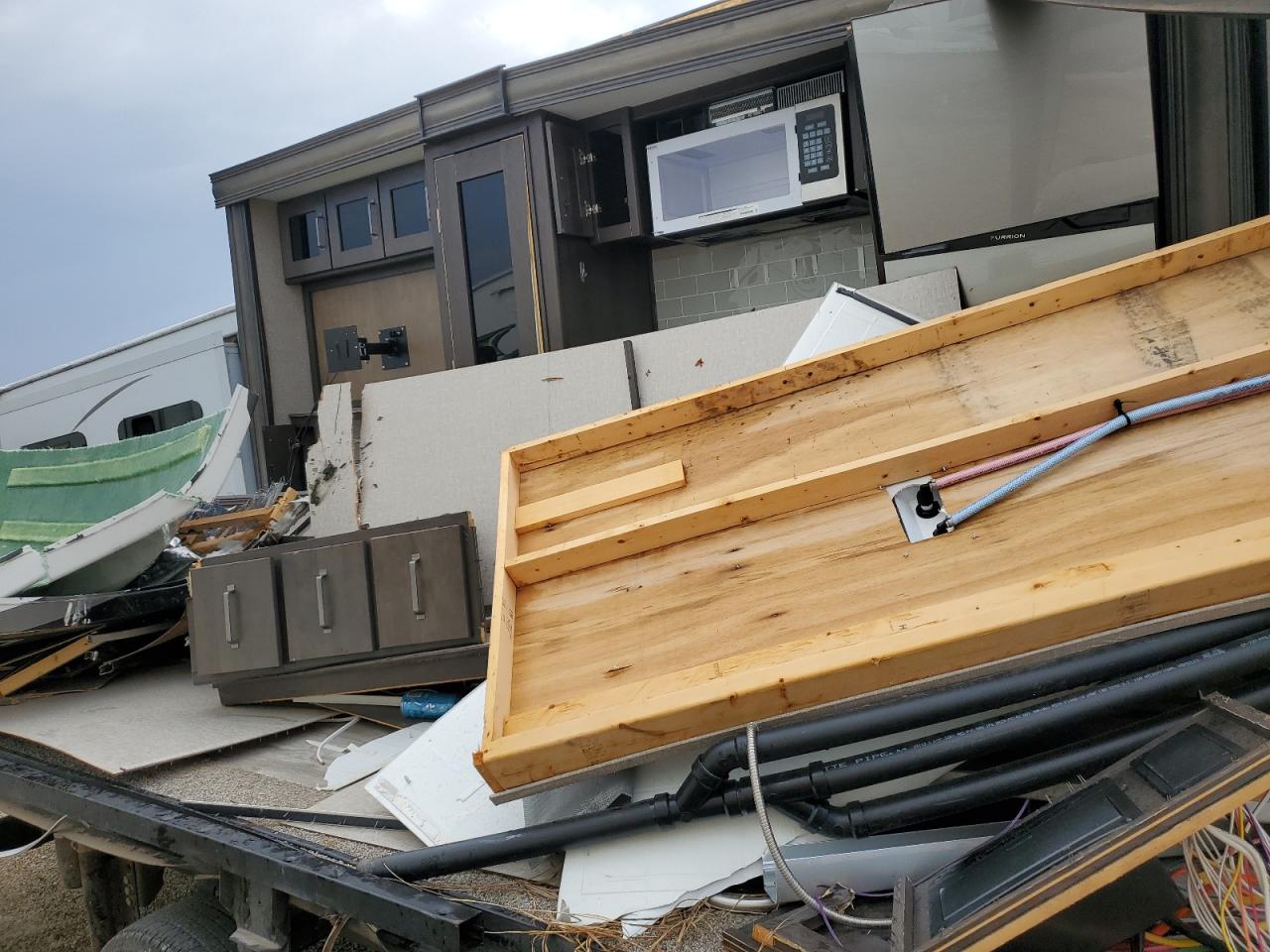 Lot #3304646943 2022 REFL TRAVELTRAI