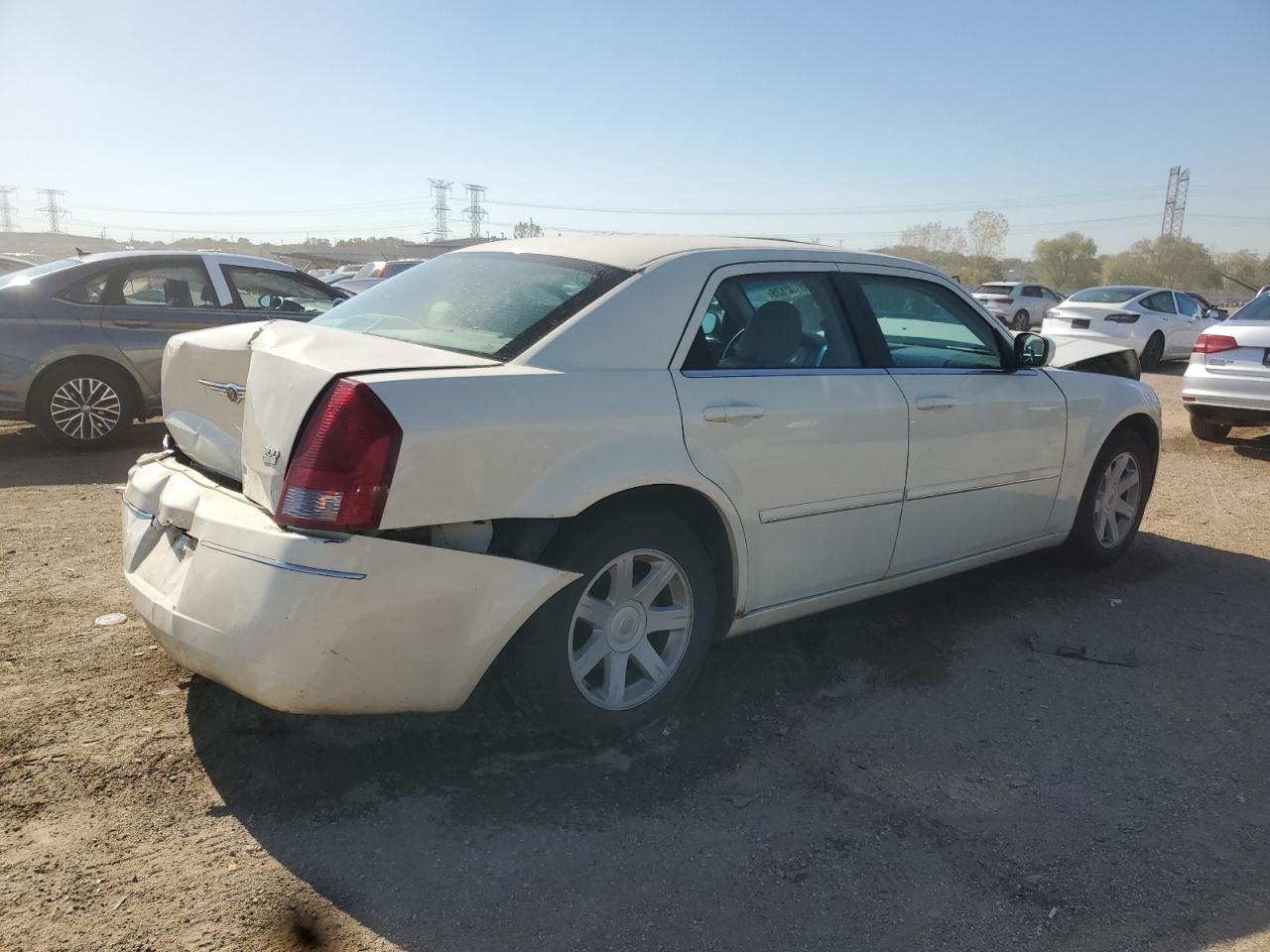 Lot #3284754523 2005 CHRYSLER 300 TOURIN