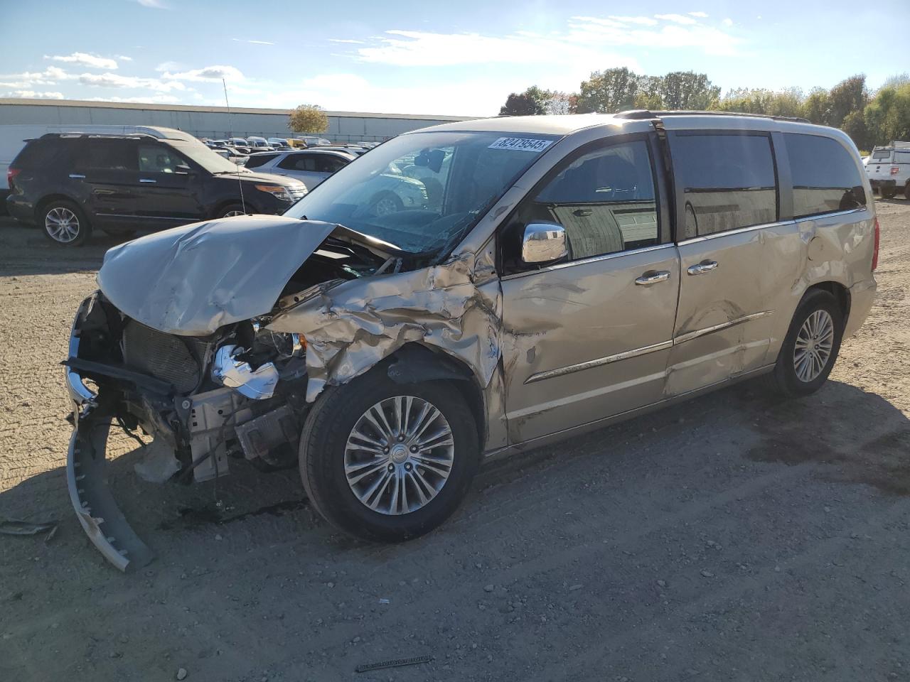 CHRYSLER TOWN & COUNTRY TOURING L