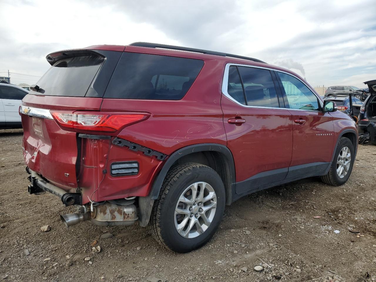 CHEVROLET TRAVERSE LT