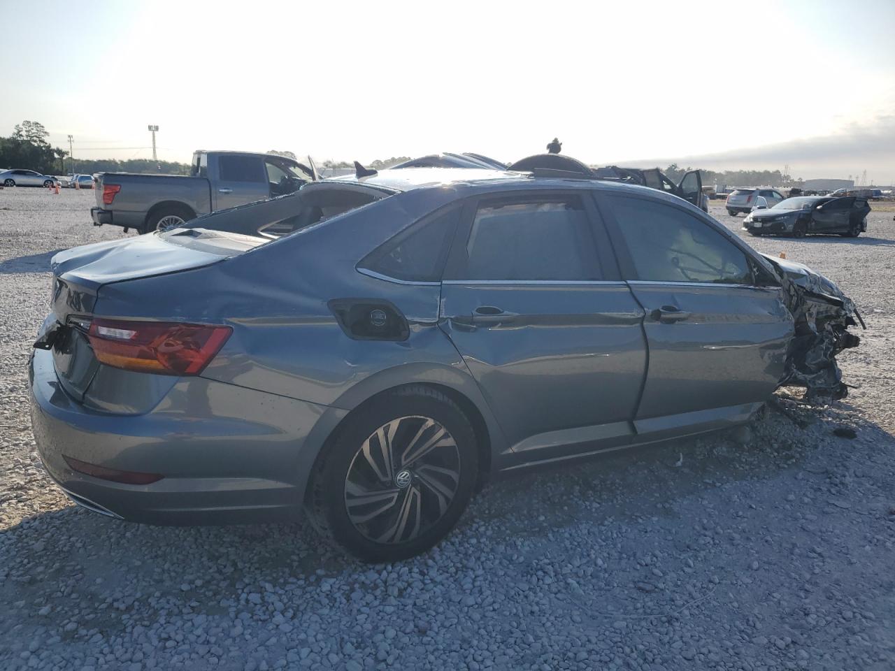 VOLKSWAGEN JETTA SEL PREMIUM