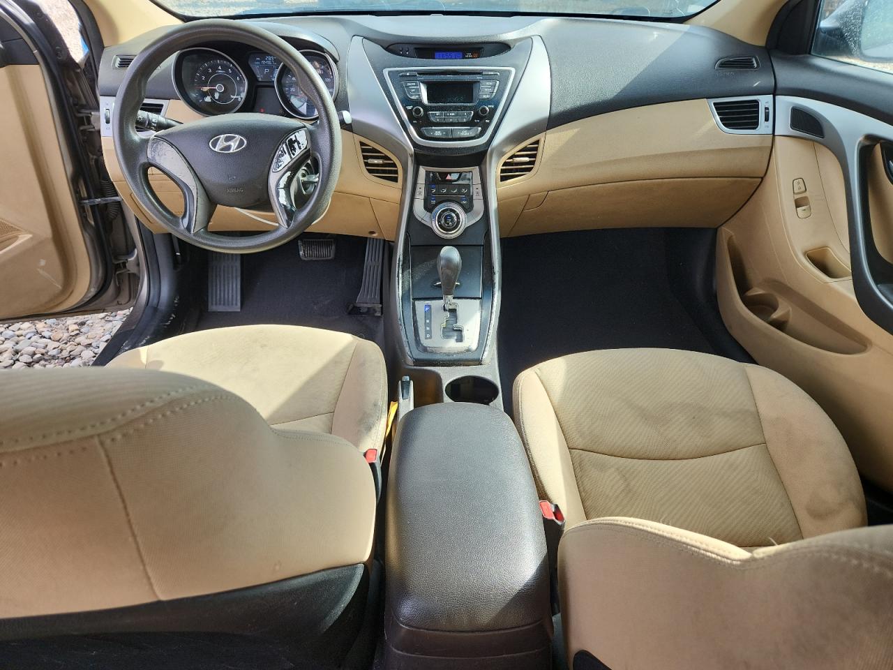 HYUNDAI ELANTRA GLS