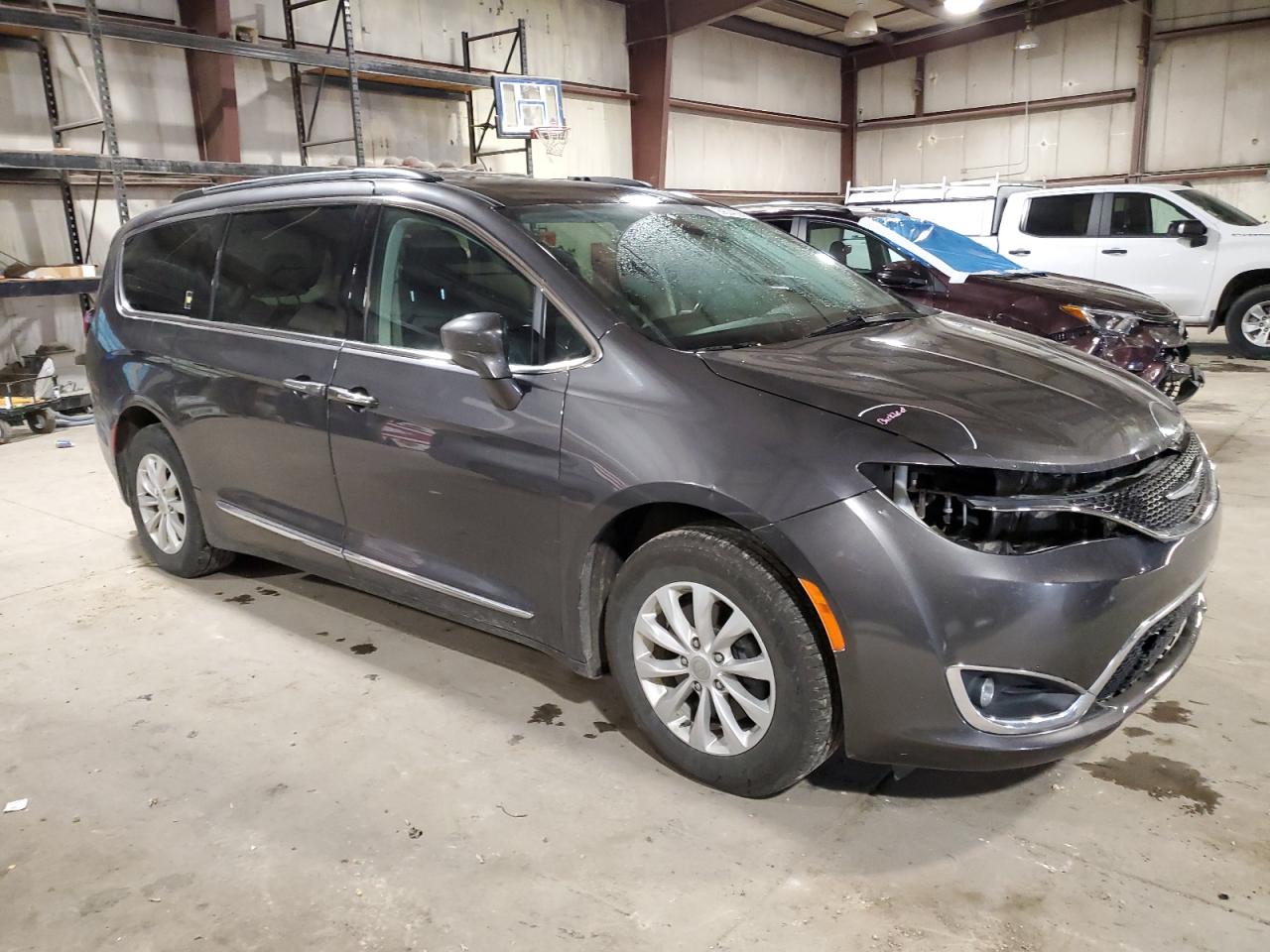 CHRYSLER PACIFICA TOURING L