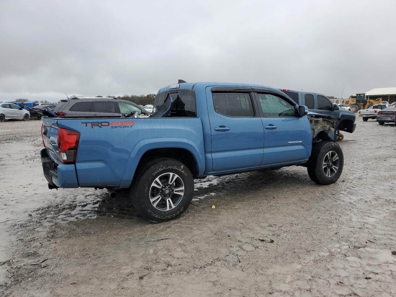 TOYOTA TACOMA DOUBLE CAB