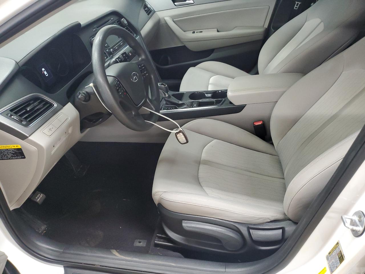 HYUNDAI SONATA HYBRID