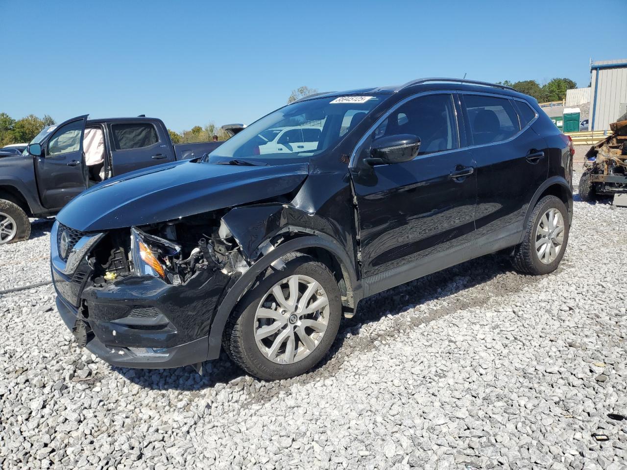 NISSAN ROGUE SPORT S