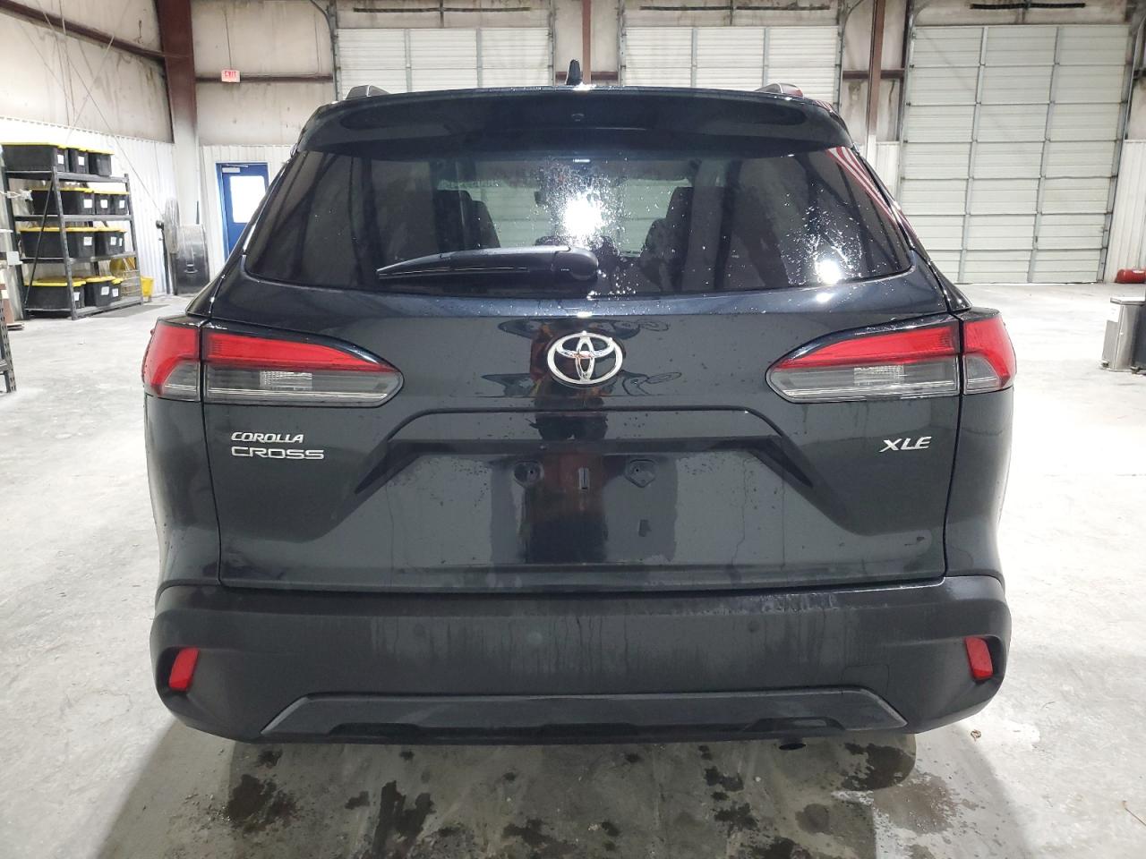 TOYOTA COROLLA CROSS XLE