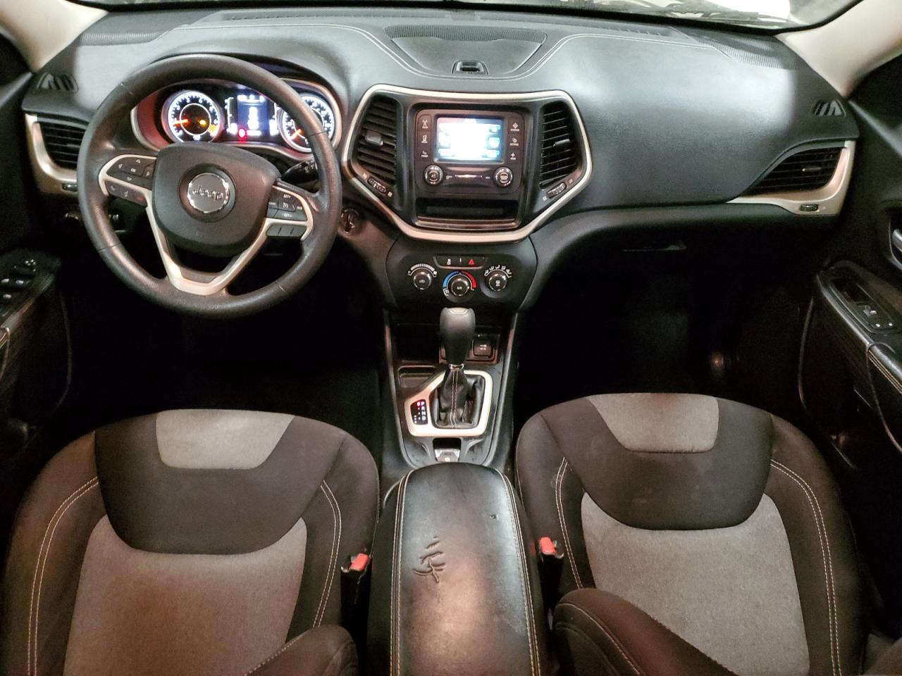 JEEP GRAND CHEROKEE SPORT