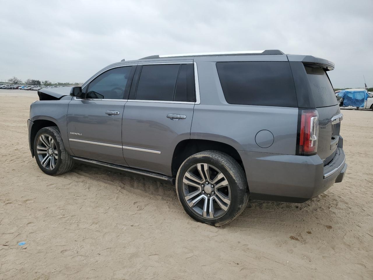 GMC YUKON DENALI