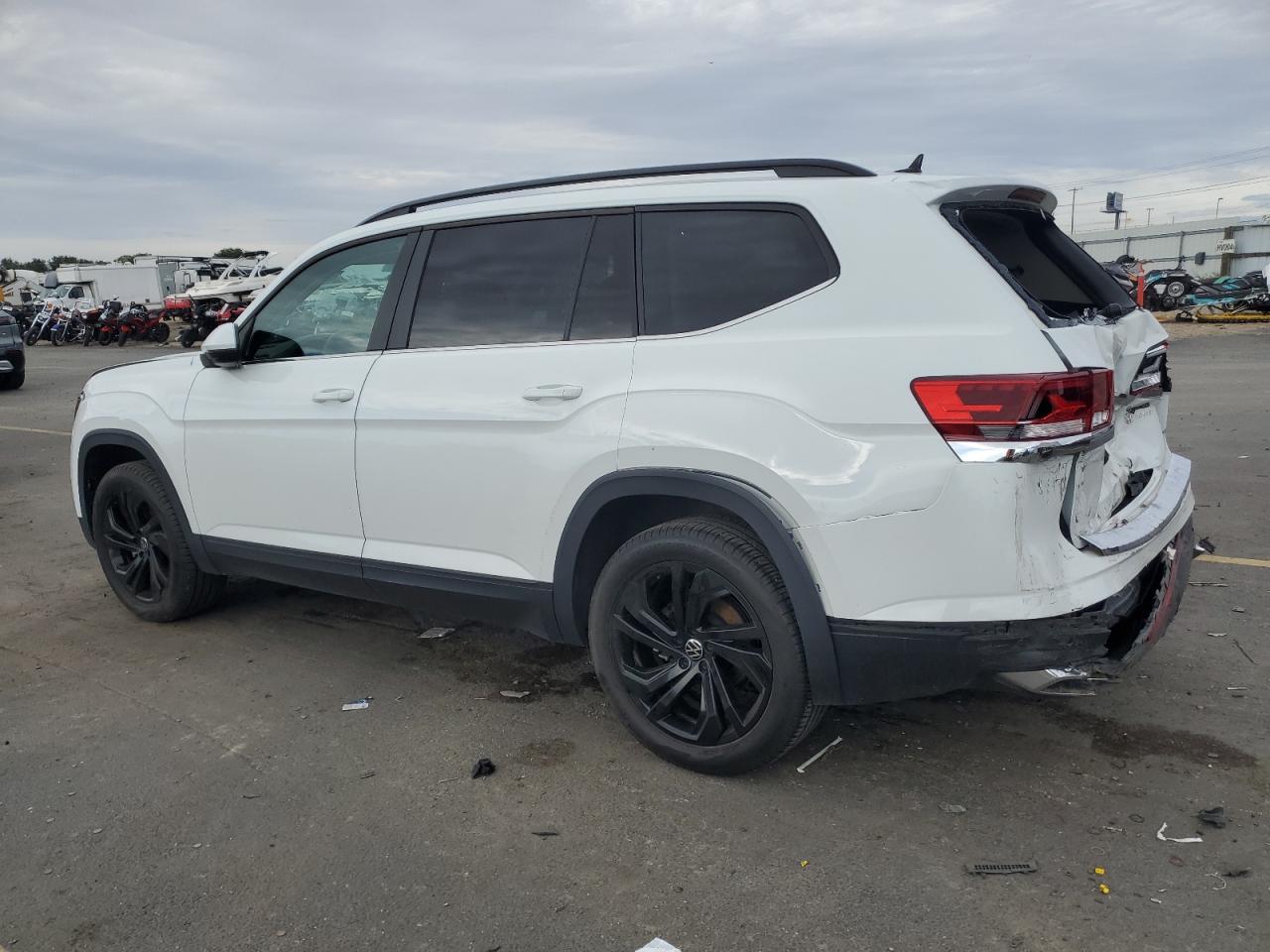 VOLKSWAGEN ATLAS SE