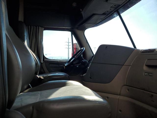 2016 FREIGHTLINER CASCADIA 1 #3276619070