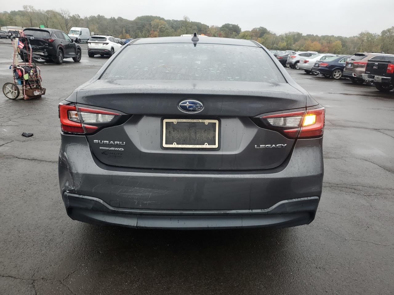 SUBARU LEGACY PREMIUM