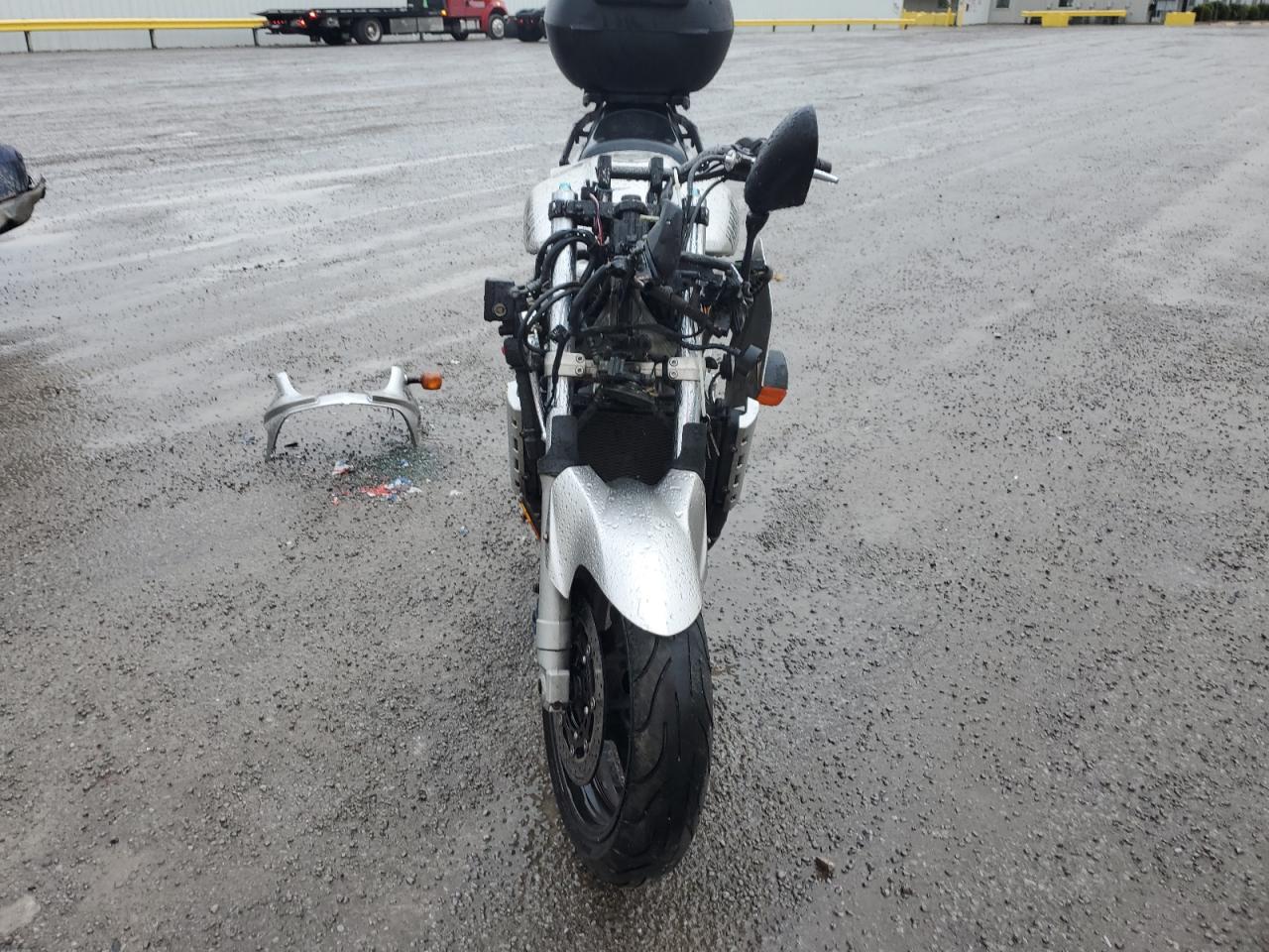 Lot #3277172019 2002 YAMAHA FZS10