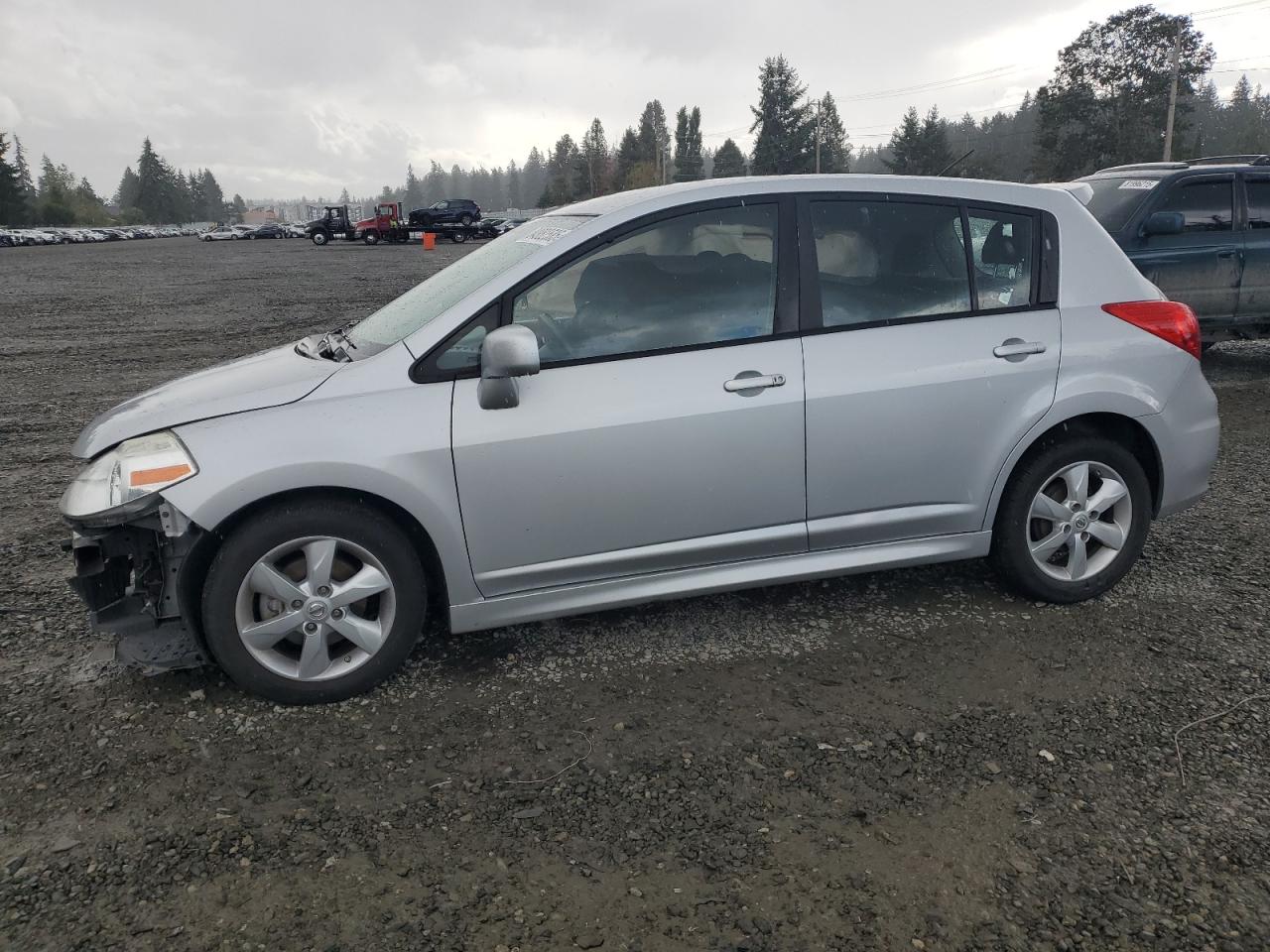 NISSAN VERSA S
