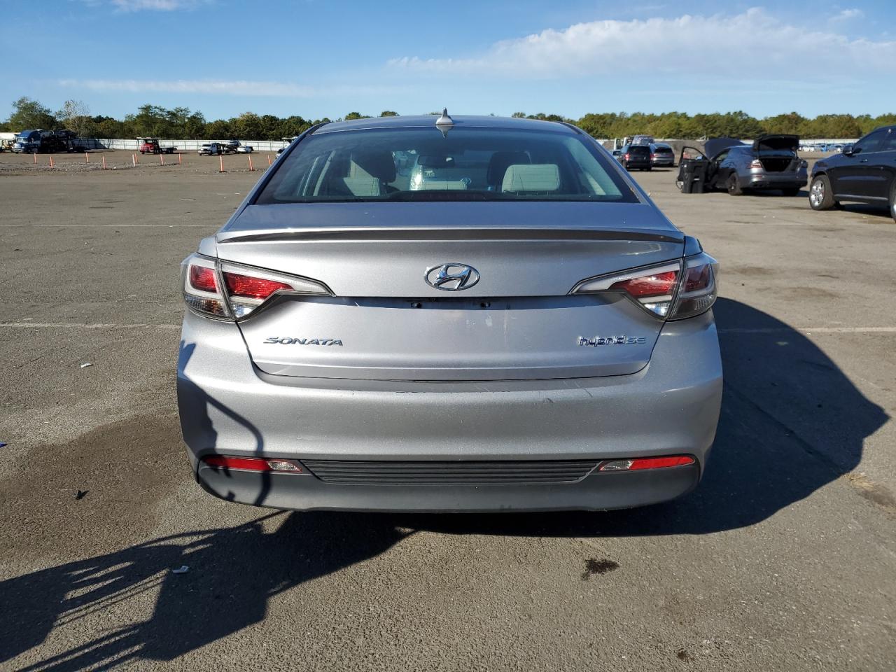 HYUNDAI SONATA HYBRID