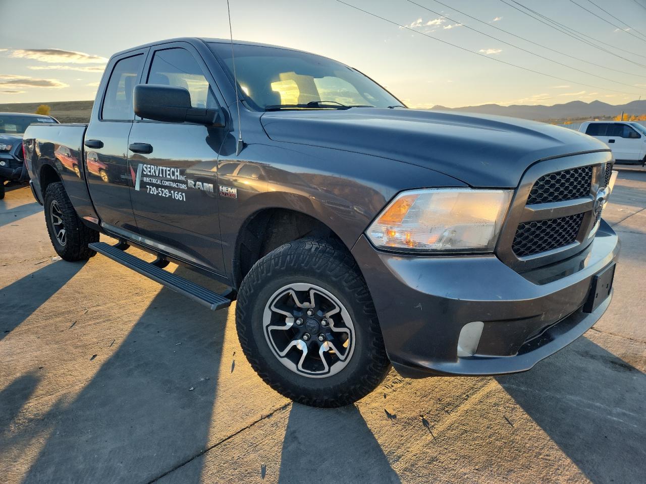 RAM 1500 ST