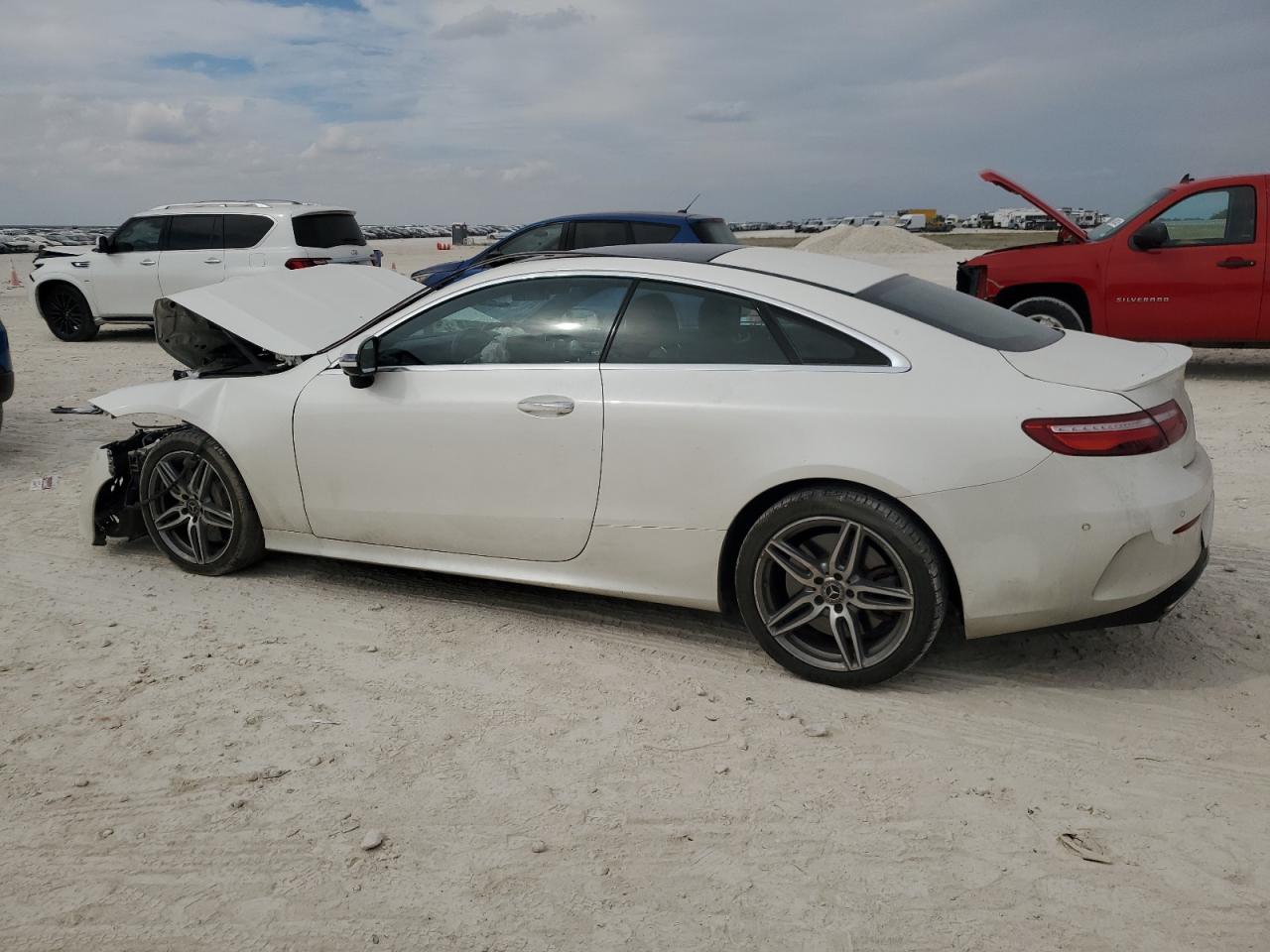 MERCEDES-BENZ E-CLASS 400 4MATIC