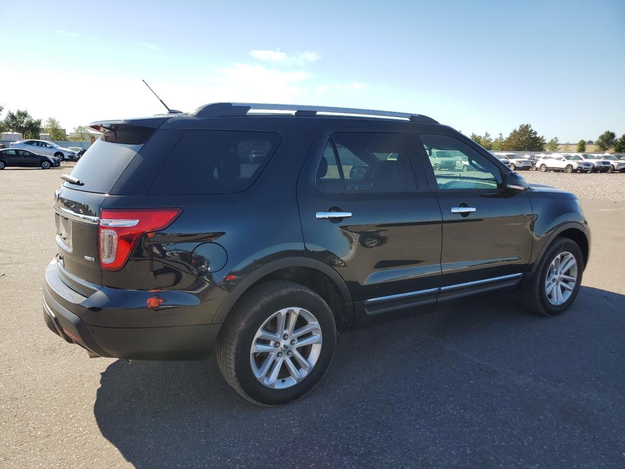 FORD EXPLORER XLT