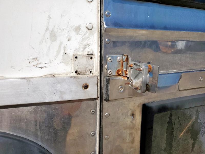 1986 TRANSPORTATION MFG CORP. 102A3 #3280381968