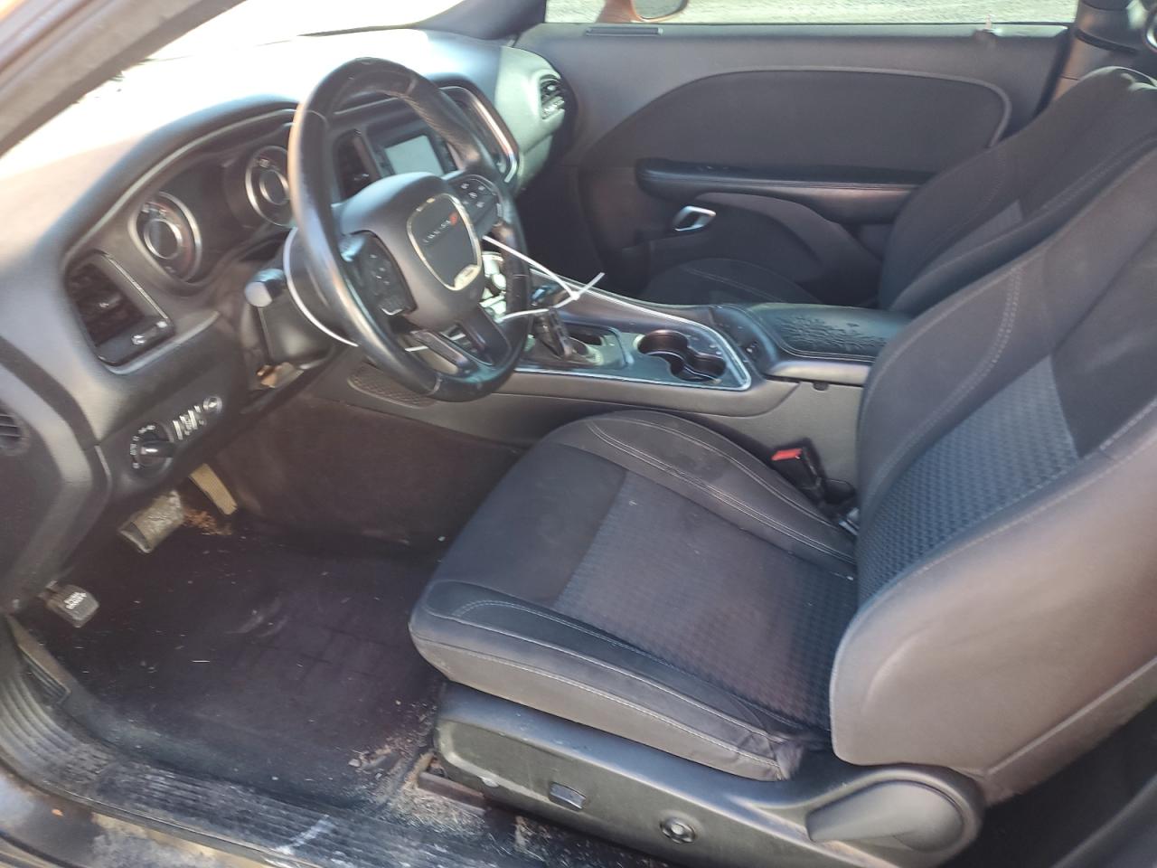 DODGE CHALLENGER SXT