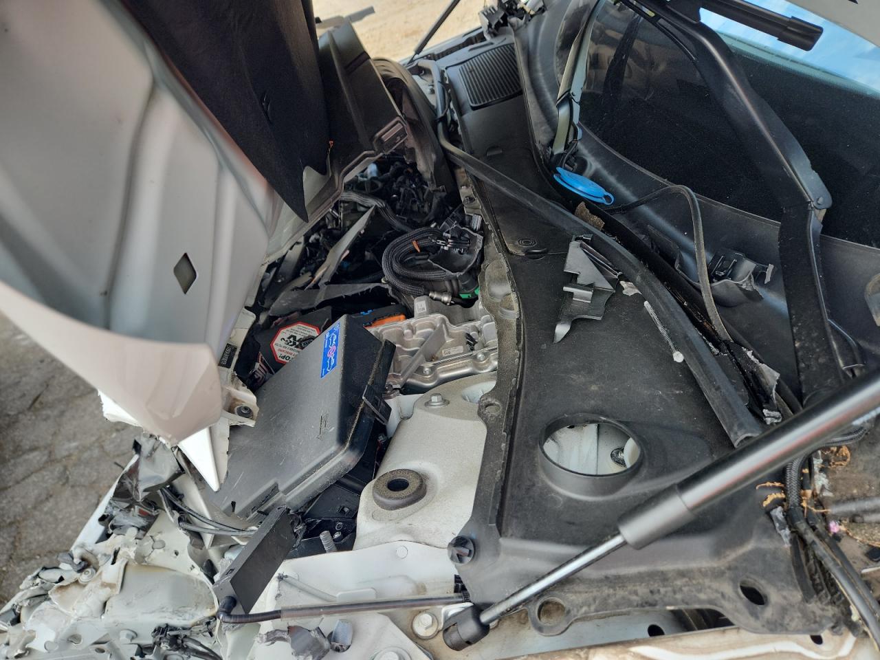 VOLVO S90 T8 INSCRIPTION