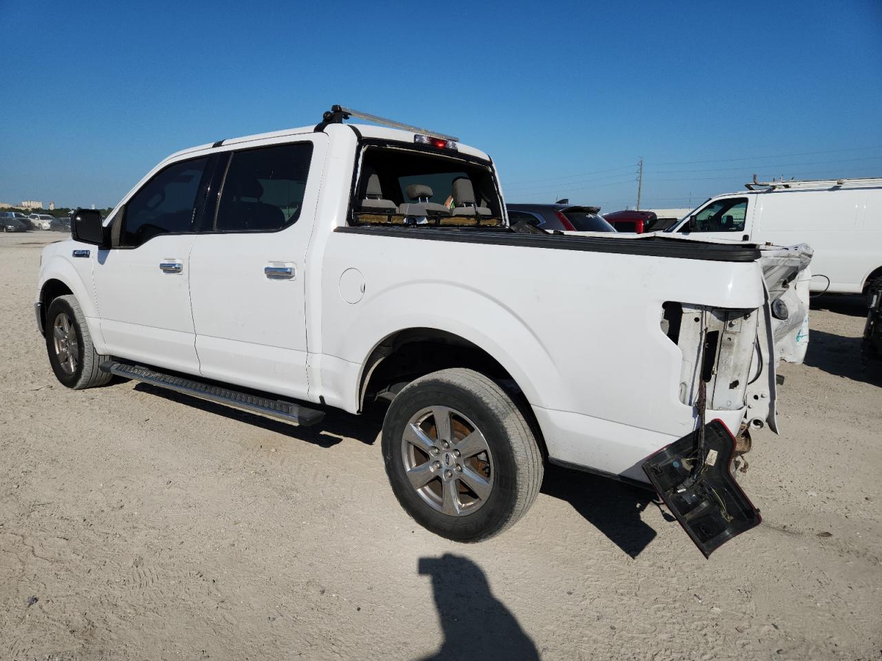 FORD F-150 SUPERCREW