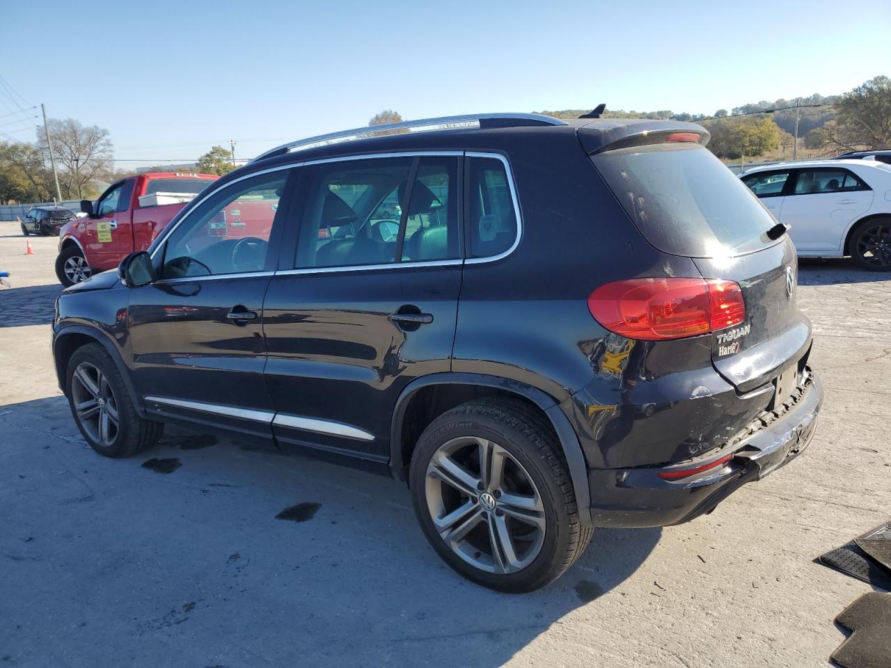VOLKSWAGEN TIGUAN SPORT