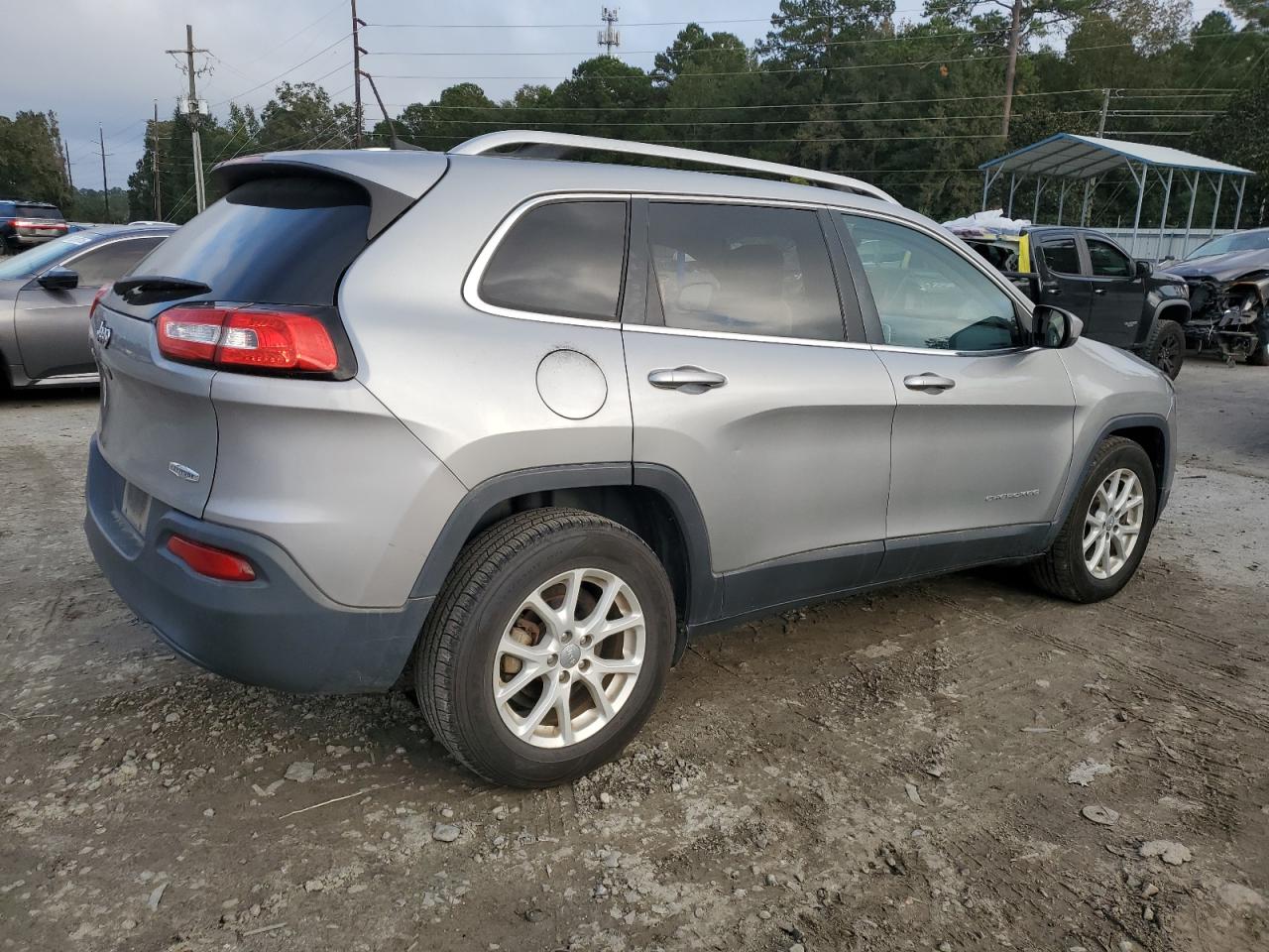 JEEP GRAND CHEROKEE LATITUDE