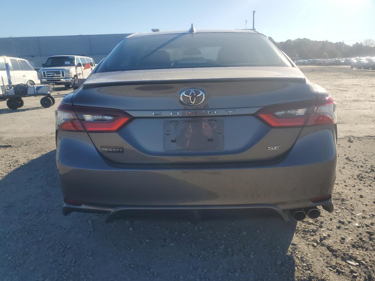 TOYOTA CAMRY SE NIGHT SHADE