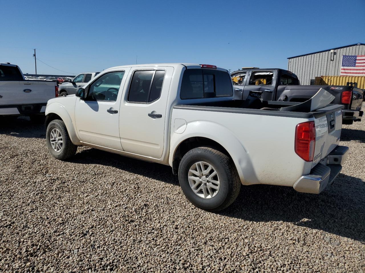 NISSAN FRONTIER S