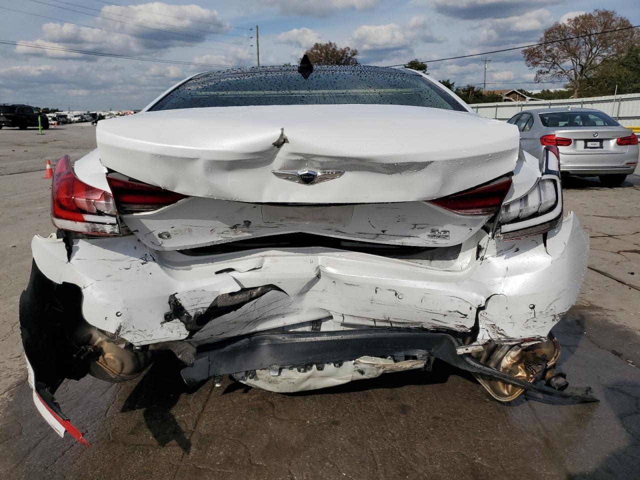 HYUNDAI GENESIS BASE