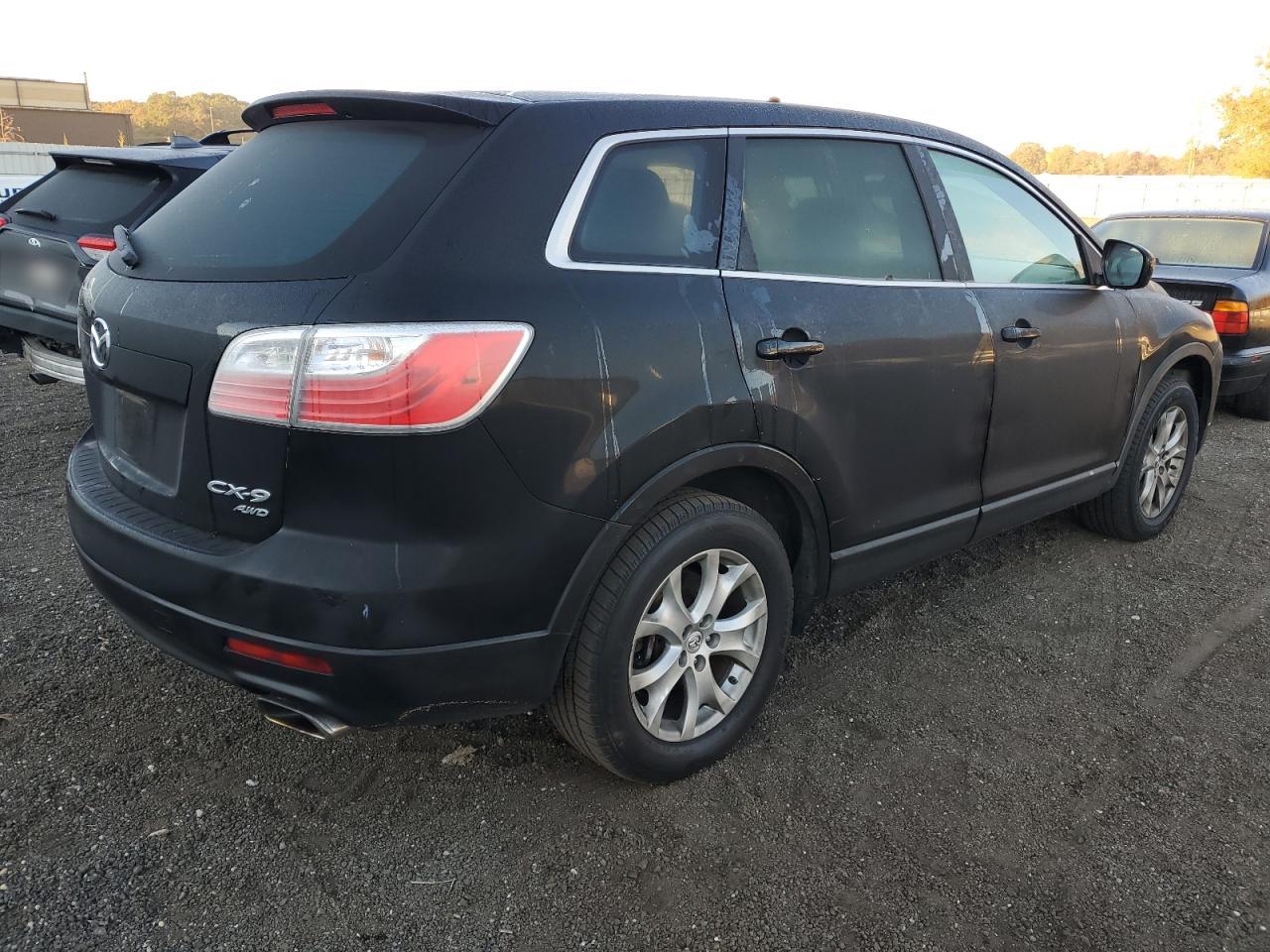 MAZDA CX-9