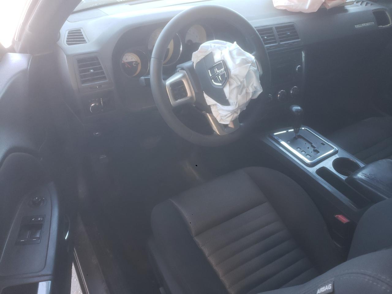 DODGE CHALLENGER SXT