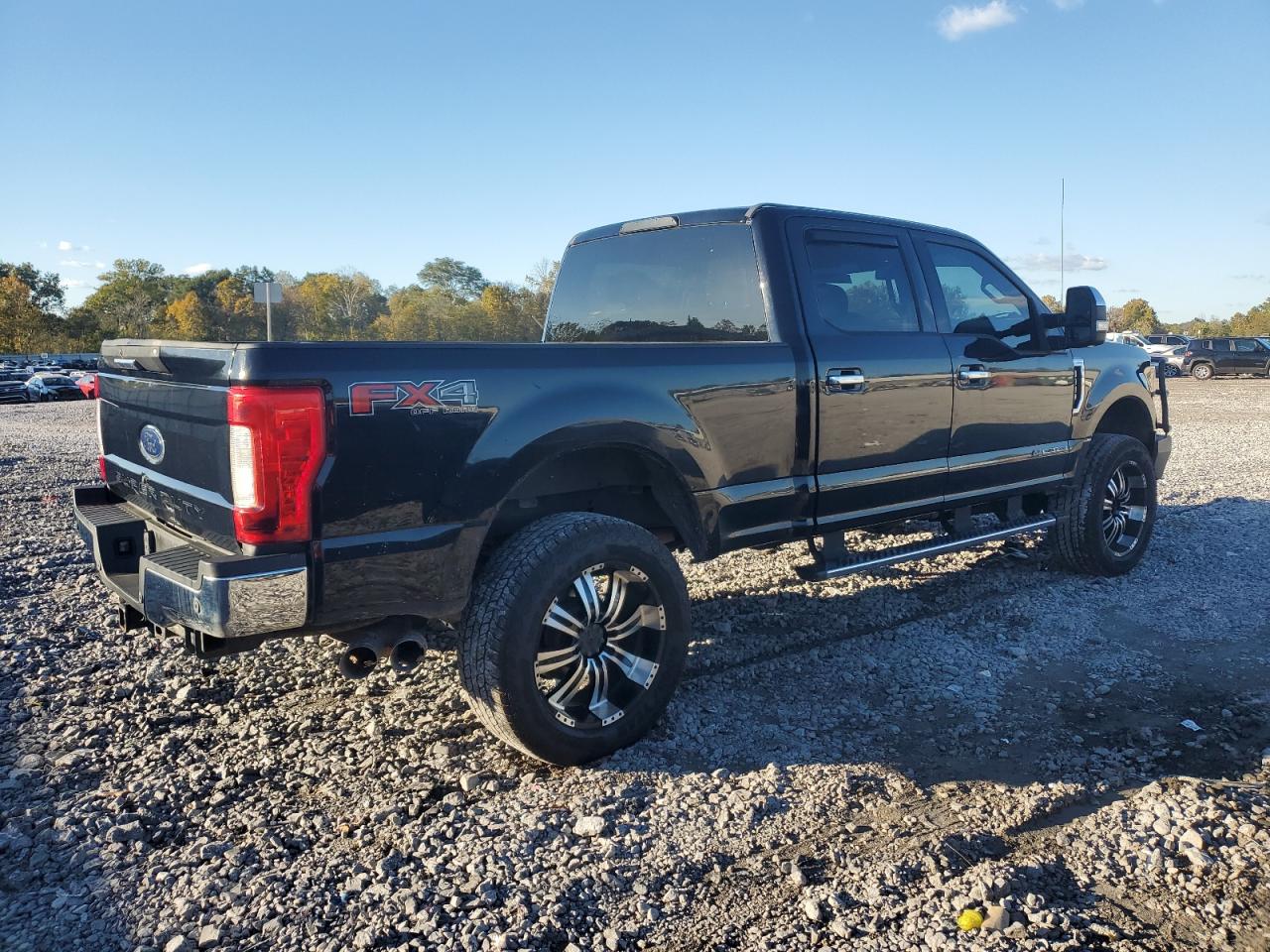 FORD F-250 SUPER DUTY