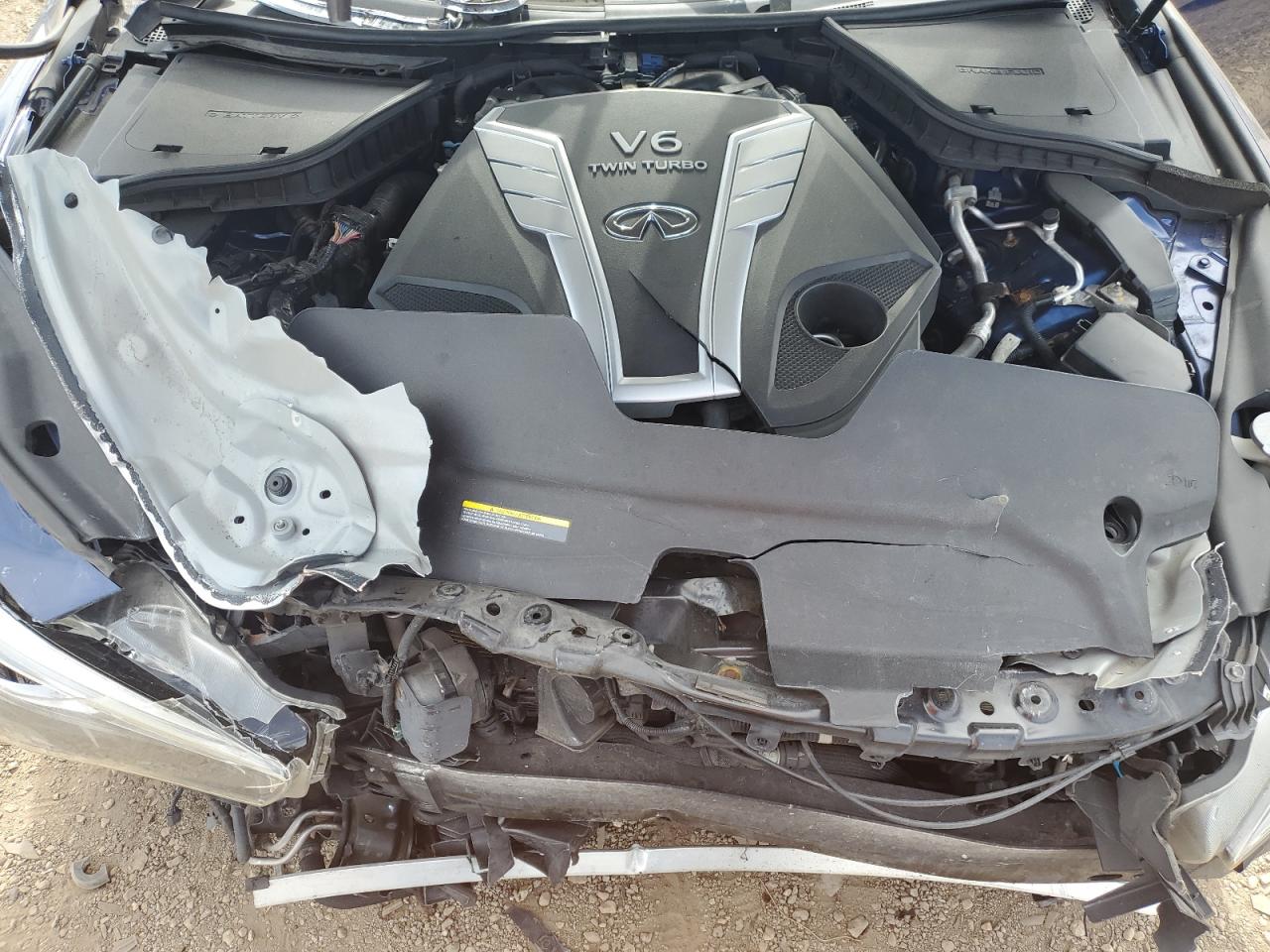 INFINITI Q50 RED SPORT 400