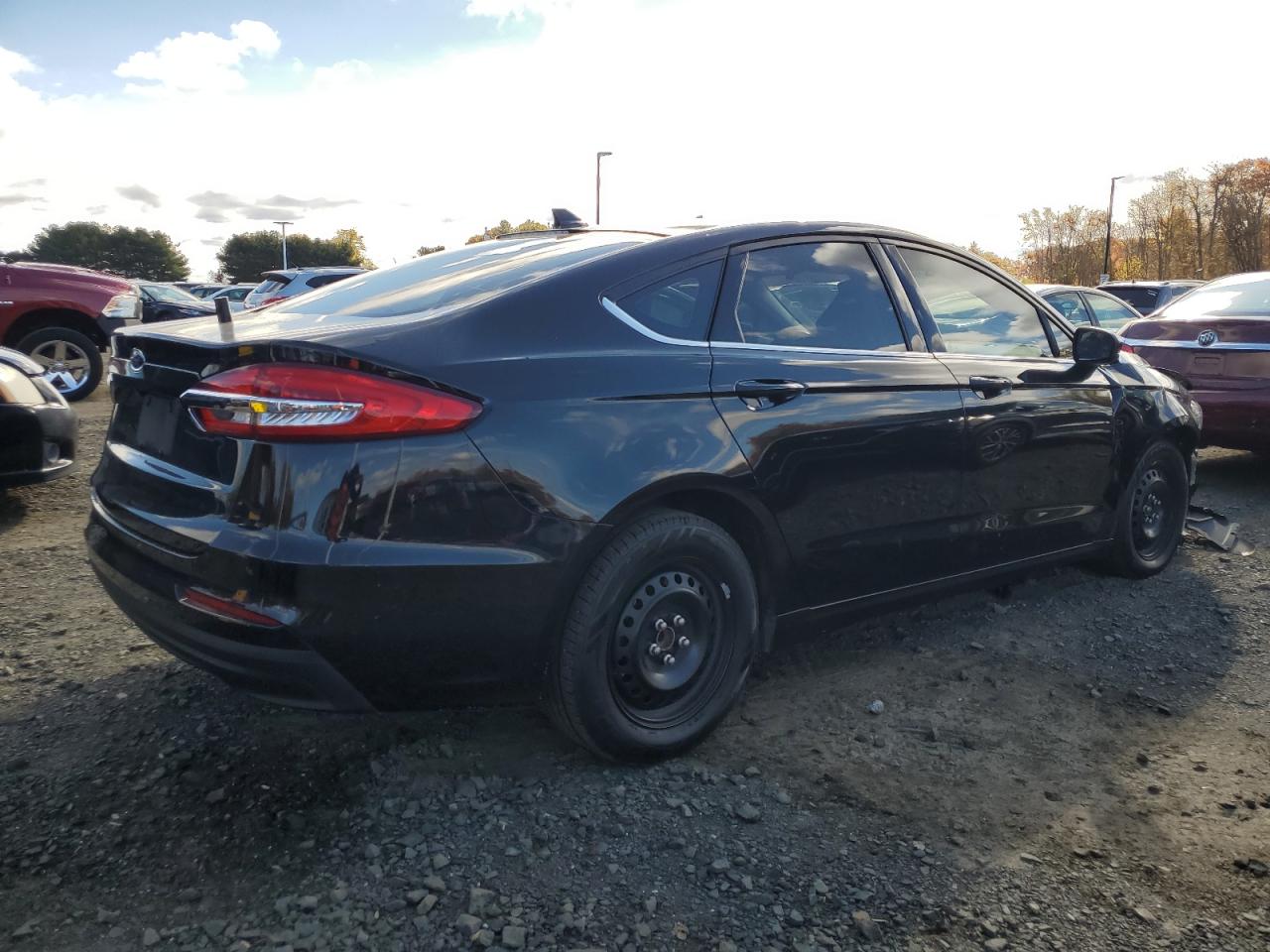 FORD FUSION S
