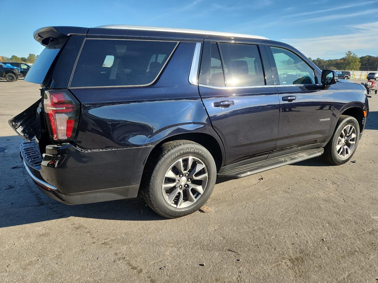 CHEVROLET TAHOE K1500 LT