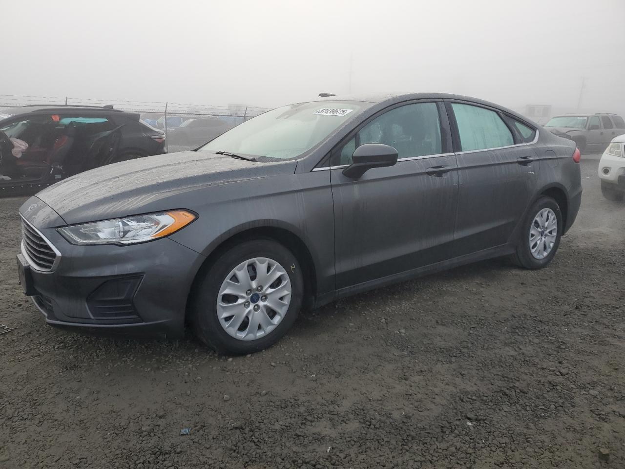 FORD FUSION S