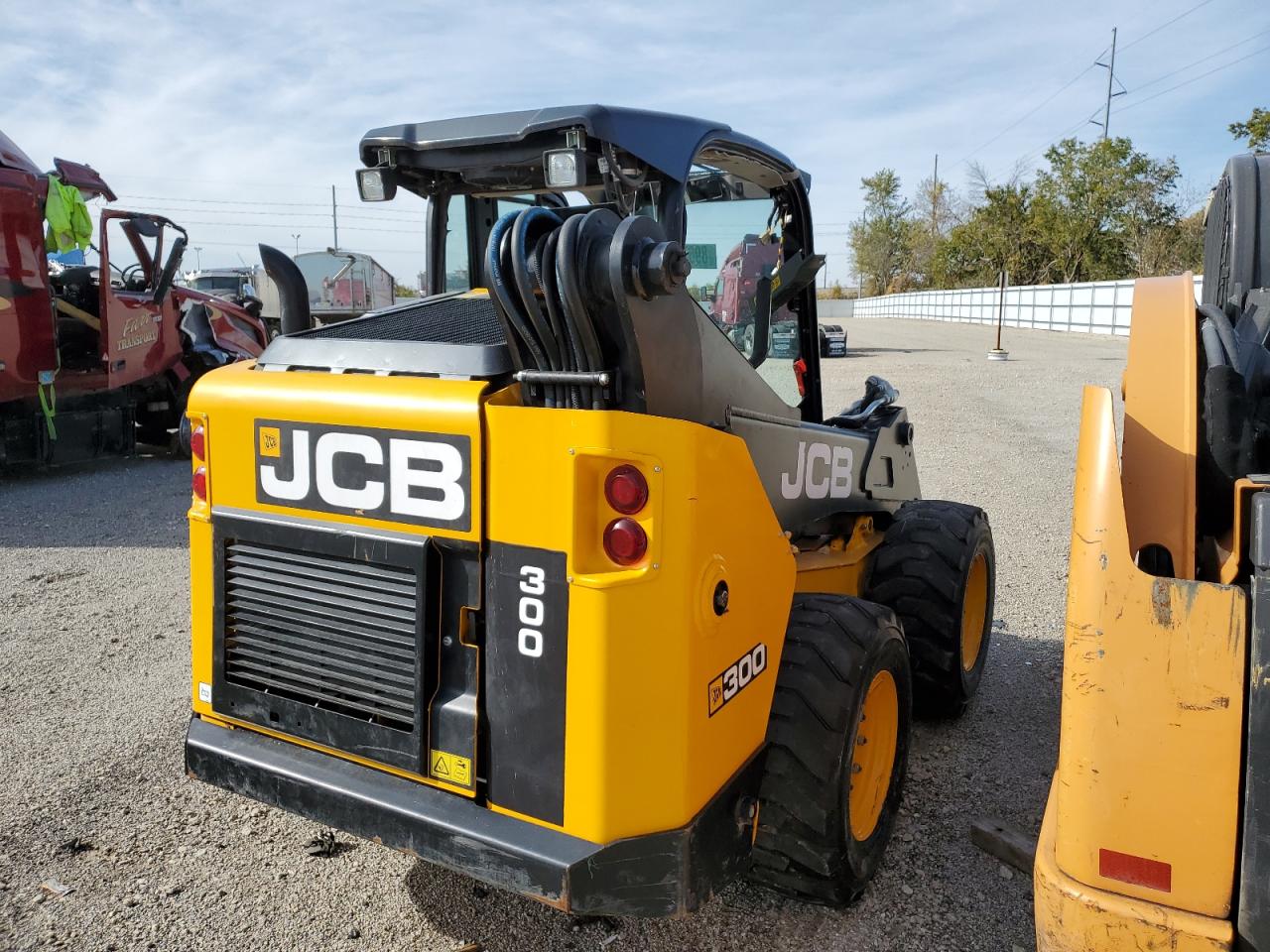 Lot #3310787951 2023 JCB 300