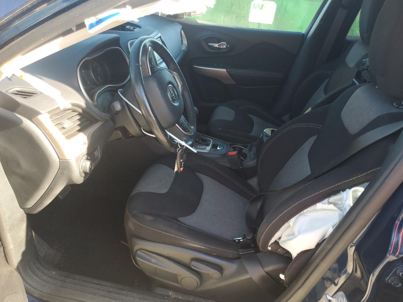 JEEP GRAND CHEROKEE LATITUDE