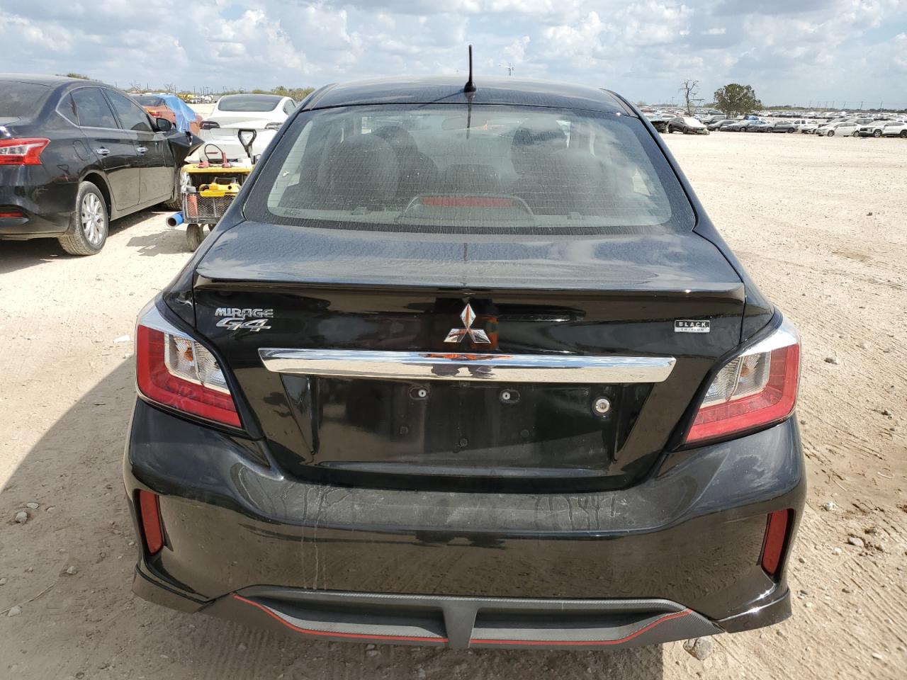 MITSUBISHI MIRAGE G4 ES