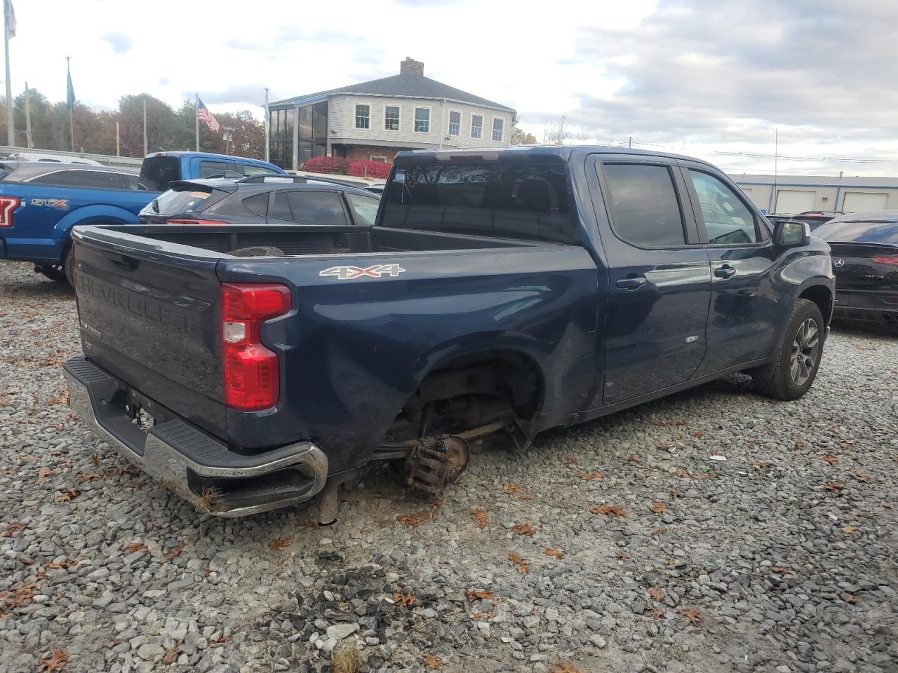 CHEVROLET SILVERADO K1500 LT