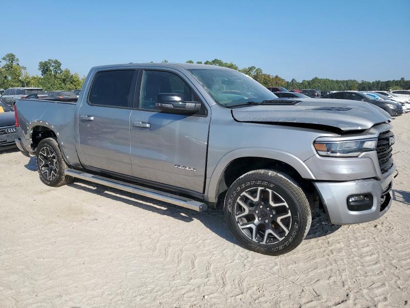 2025 RAM 1500 LARAM 1C6SRFJP3SN574859