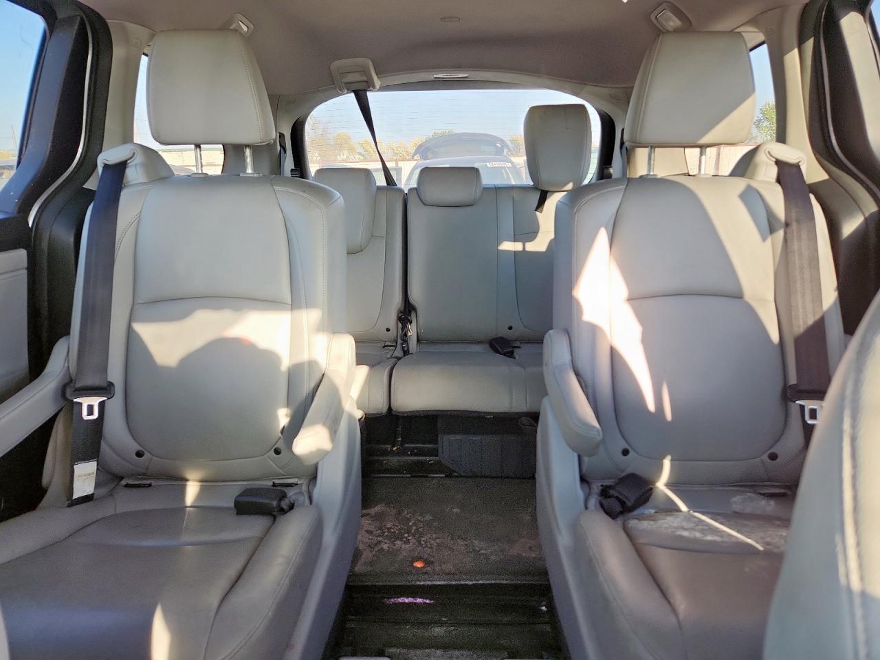 Lot #3286714323 2019 HONDA ODYSSEY EX