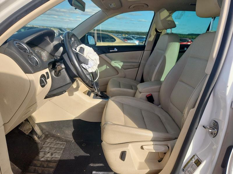 2013 VOLKSWAGEN TIGUAN S #3291479974