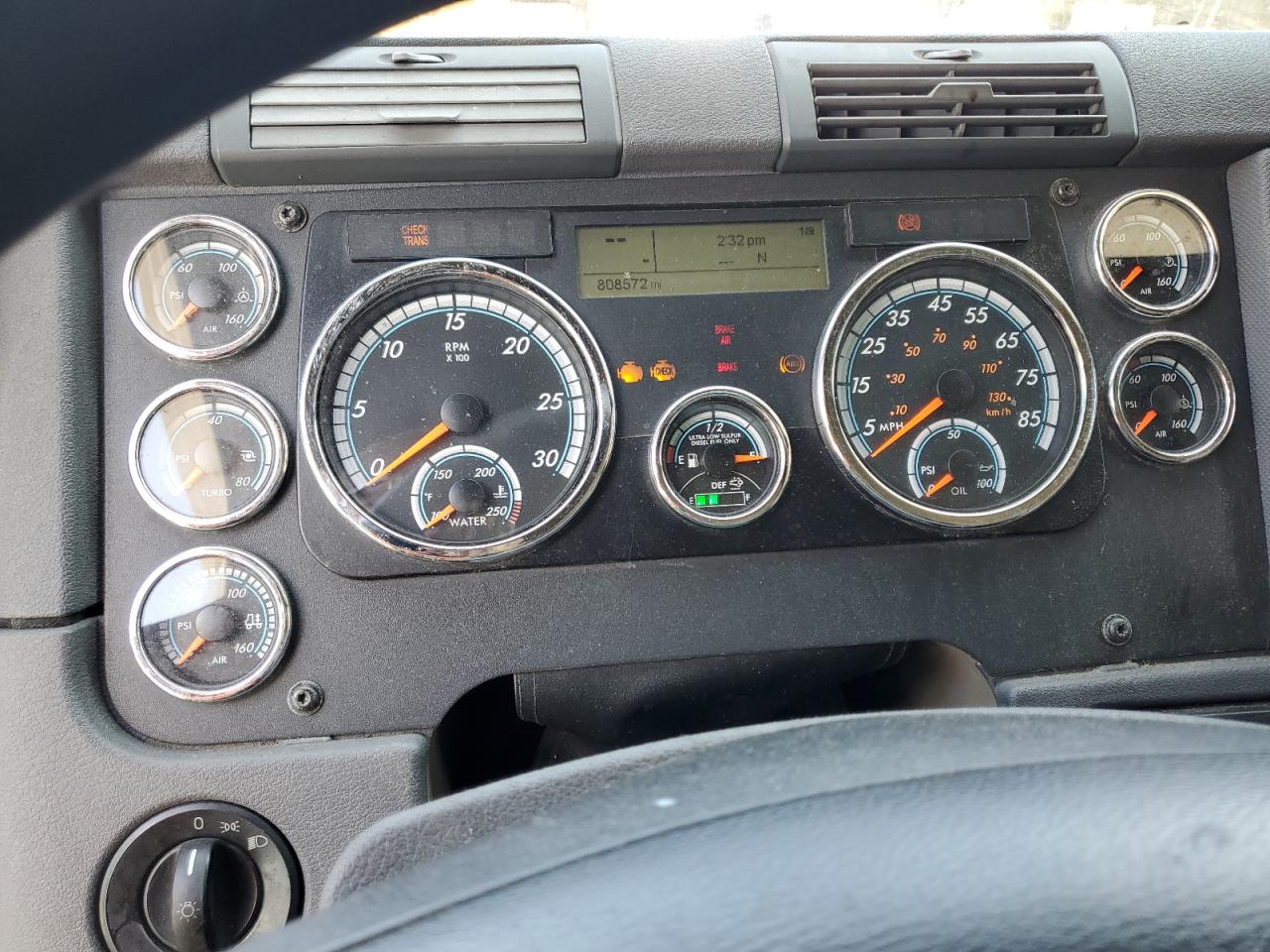 Lot #3277035186 2016 FREIGHTLINER CASCADIA 1