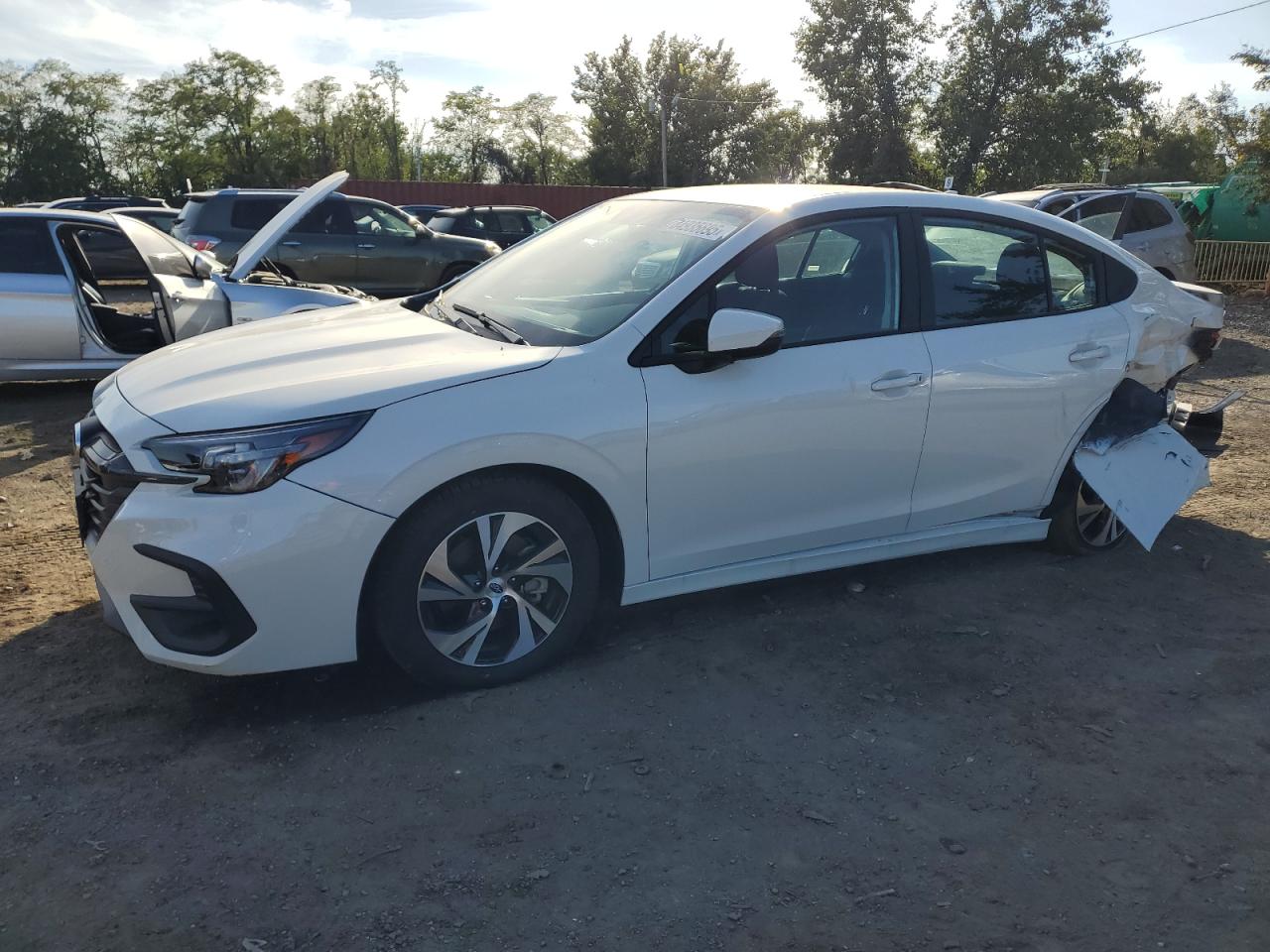 SUBARU LEGACY PREMIUM